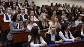 Чем страховой стаж отличается от специального